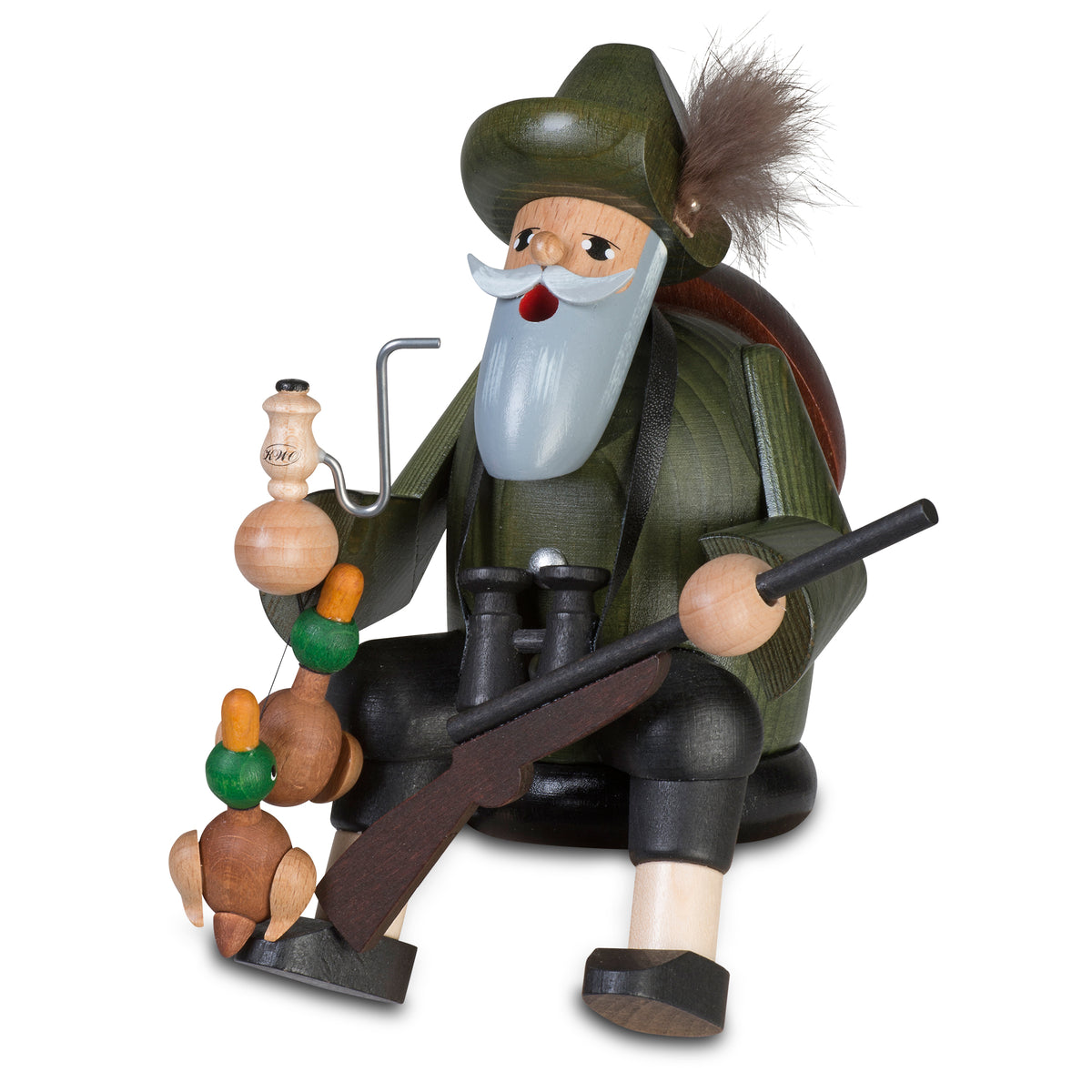 Original KWO Räuchermann Kantenhocker Förster (Art. 21187) aus der Serie „Die Dicken“. Sitzende hölzerne Jäger-Figur aus dem Erzgebirge mit grünem Hut, Gewehr, Fernglas, Pfeife und zwei erbeuteten Enten.